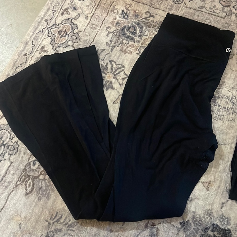 Lululemon Align Flare Leggings. Size 16. Good condition